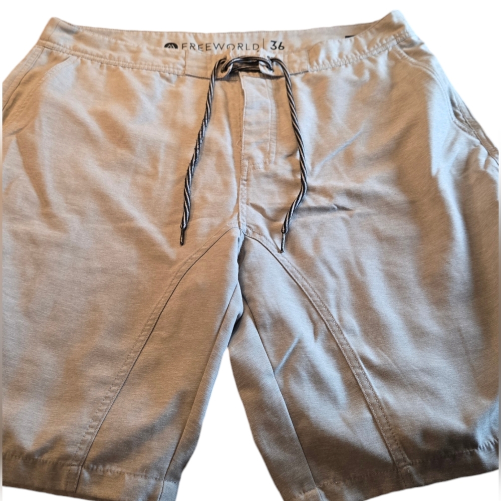 Free World Hybrid Shorts Size 36